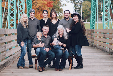 Chiropractor Fort Wayne IN Dr Joel Feeman with Family Chiropractor Fort Wayne IN Dr Joel Feeman with Family