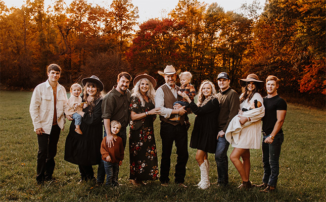 Chiropractor Fort Wayne IN Joel Freeman Family Photo Meet the Team